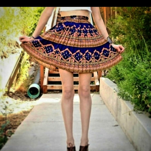 Anthropologie Dresses & Skirts - Anthropologie Recurring Theme Pleated